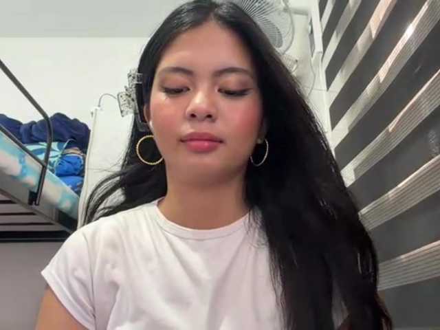 EdrisDimeglio live cam on BongaCams