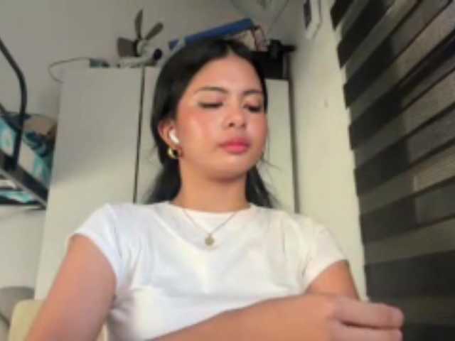EdrisDimeglio live cam on BongaCams