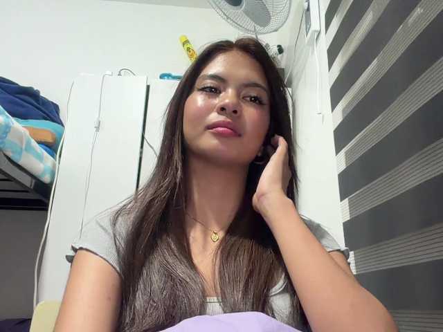 ClaraAllTheWay live webcam show