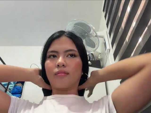 EdrisDimeglio live cam on BongaCams