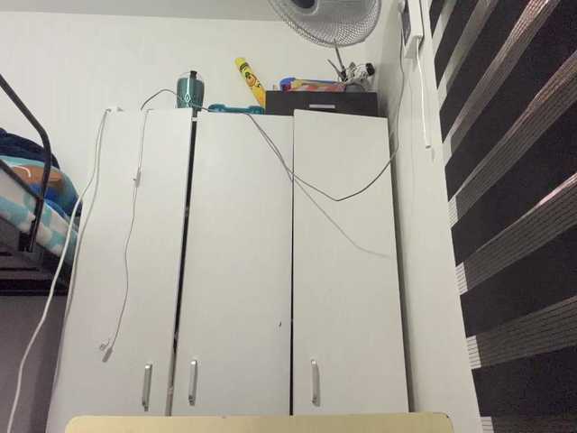 EdrisDimeglio live cam on BongaCams