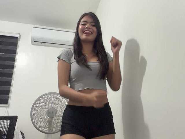 EdrisDimeglio live cam on BongaCams