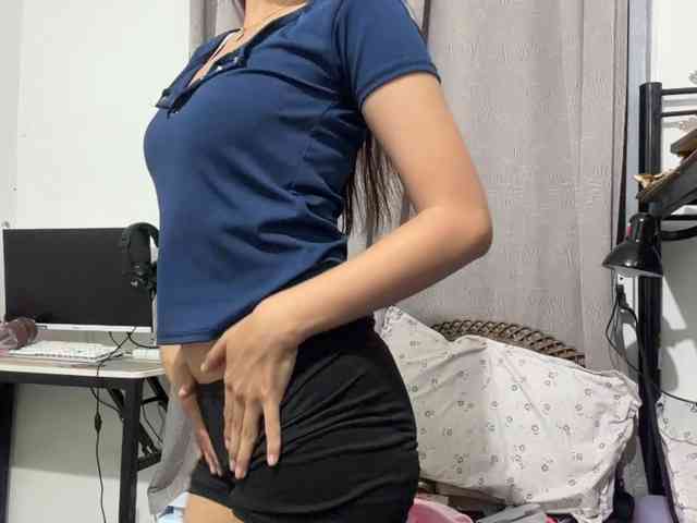 EllieAllTheWay