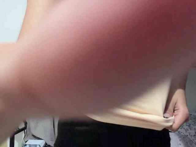 EllieAllTheWay webcam