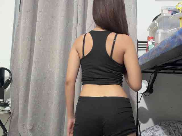EllieAllTheWay webcam
