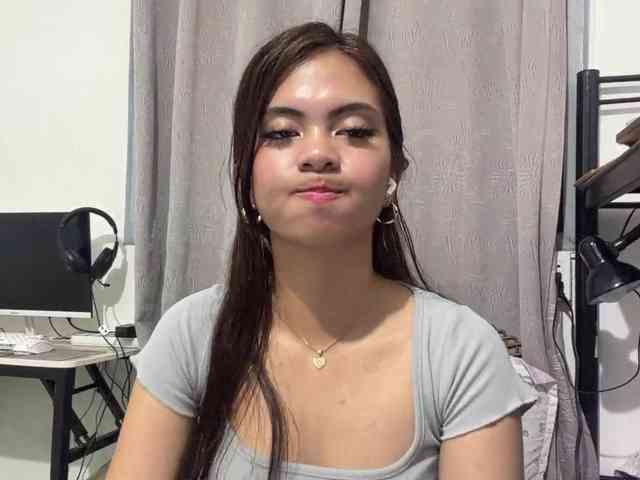 EllieAllTheWay webcam