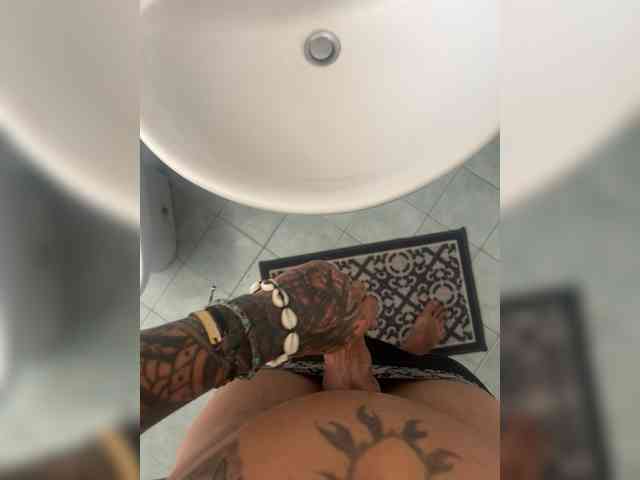 Sfidami995 Live Webcam on BongaCams