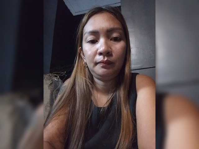 Rhainne live webcam show