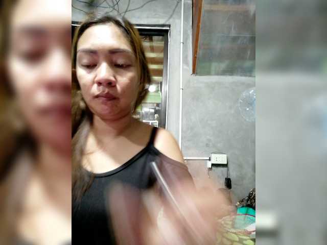 Rhainne live webcam show
