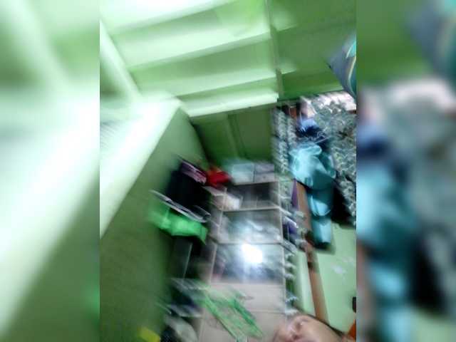 Rhainne live webcam show