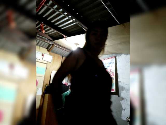 Rhainne live webcam show