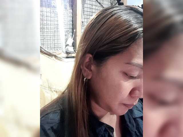 Rhainne live cam on 