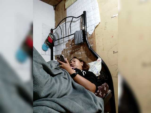 Rhainne live cam on BongaCams