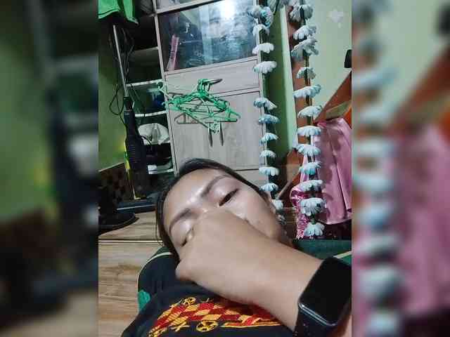 Rhainne webcam