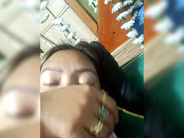 Rhainne webcam