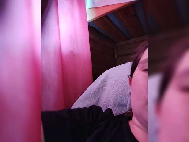 Mamaboss1 live cam on UnifiedCams
