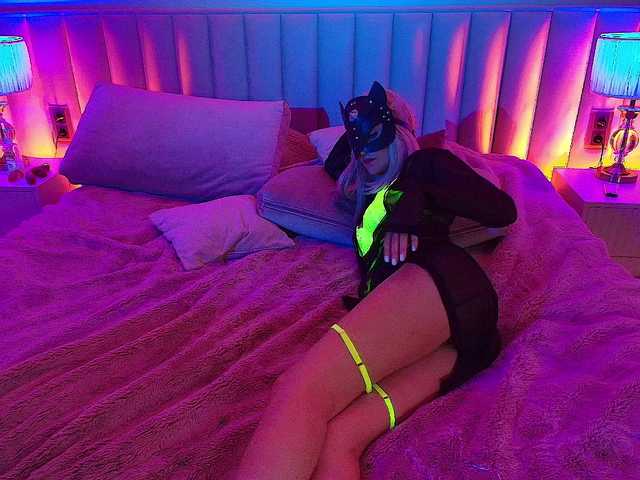 DarwinandLilu live cam on BongaCams
