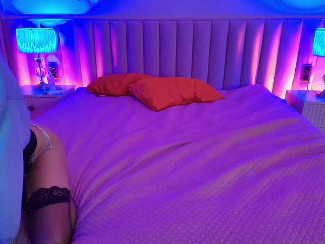 DarwinandLilu live webcam show