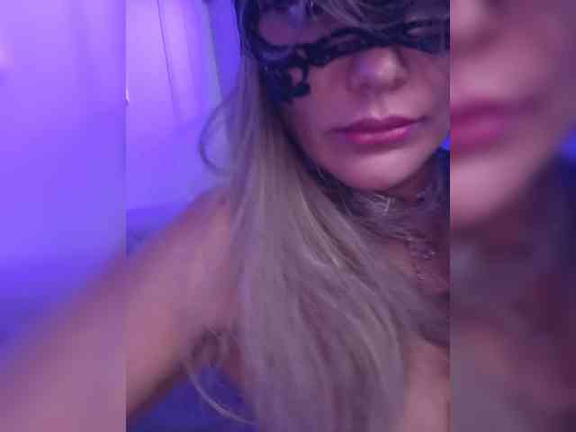 DarwinandLilu webcam