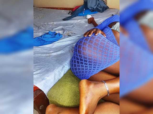 Nadama live cam on BongaCams