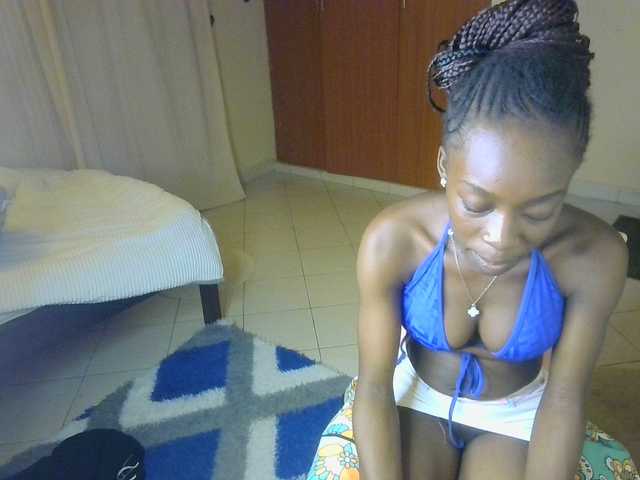 Nadama live cam on BongaCams