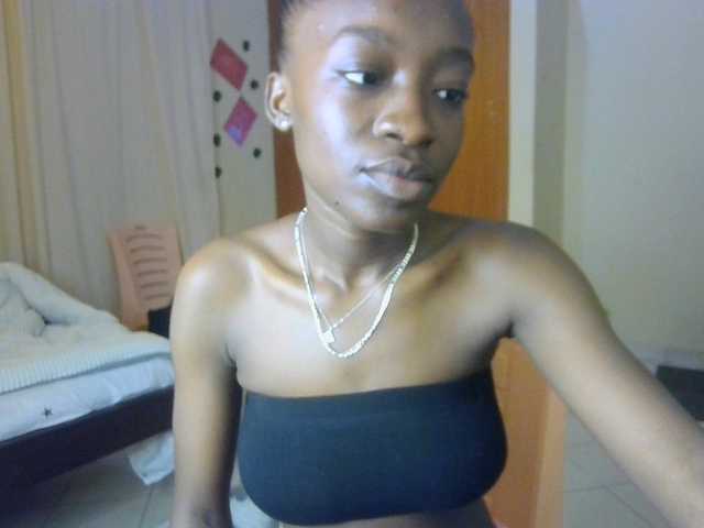 Nadama live cam on BongaCams