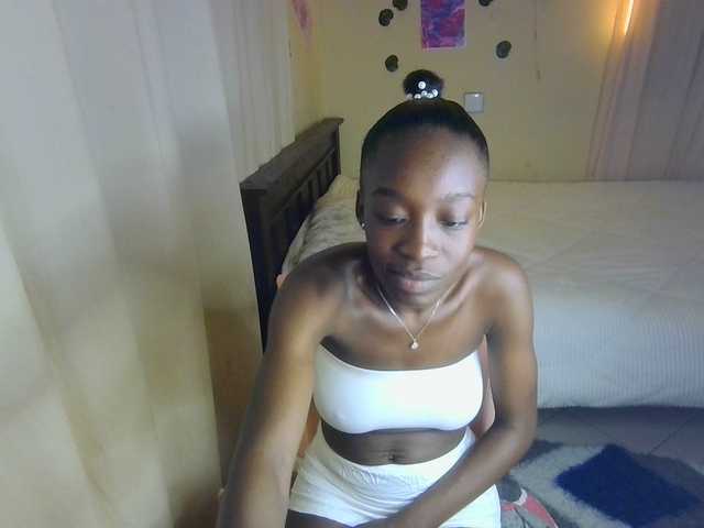 Nadama live cam on BongaCams