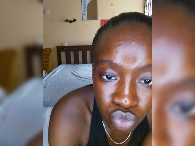 Nadama live cam on BongaCams