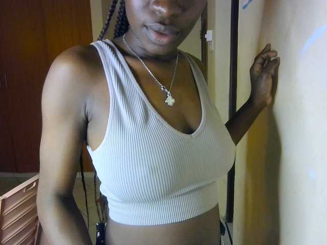 Nadama live cam on BongaCams
