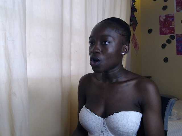 Nadama live webcam show