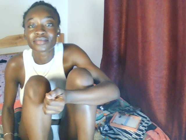 Nadama live cam on BongaCams
