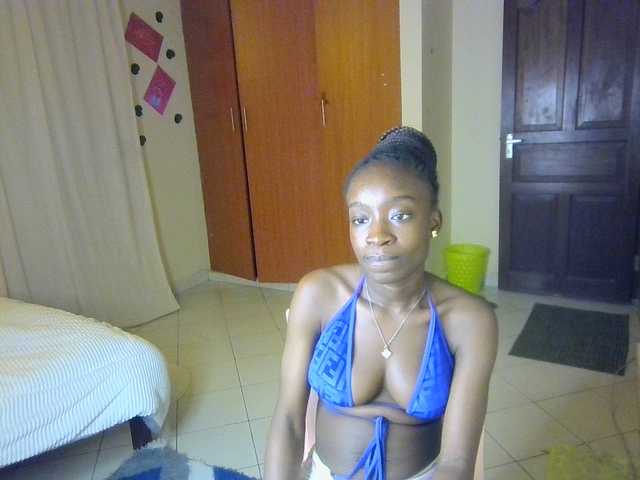 Nadama live cam on BongaCams