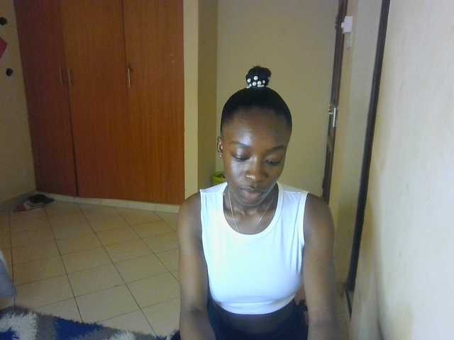 Nadama live cam on BongaCams