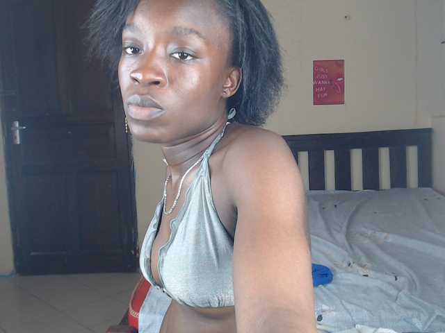 Nadama live cam on BongaCams