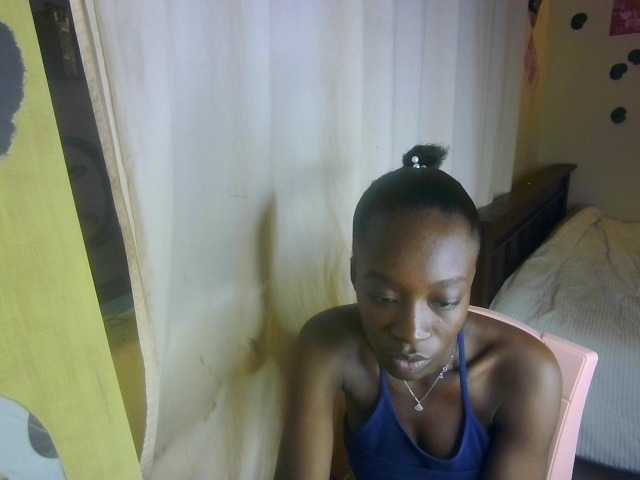 Nadama live cam on BongaCams