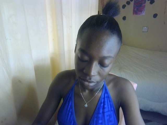 Nadama live webcam show