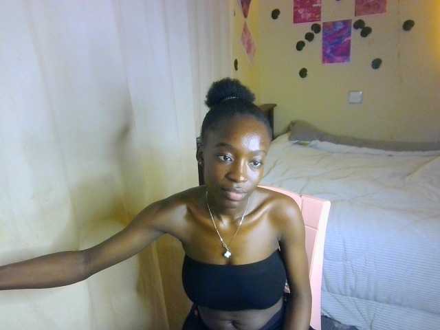 Nadama live cam on BongaCams