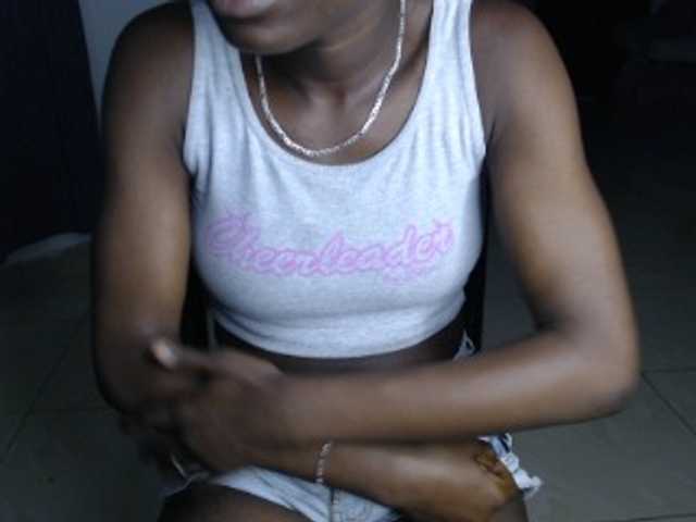 Nadama live cam on BongaCams