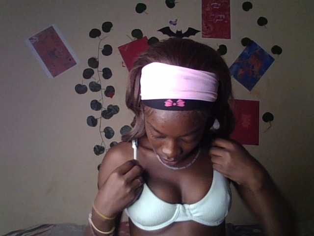Nadama live cam