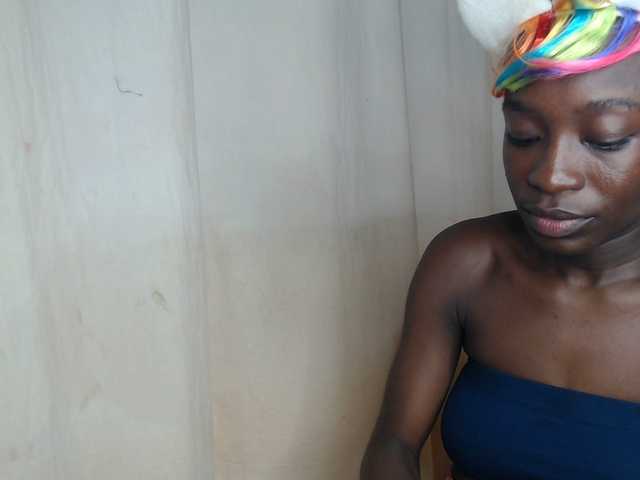 Nadama live cam on BongaCams
