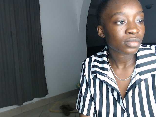Nadama live cam on BongaCams