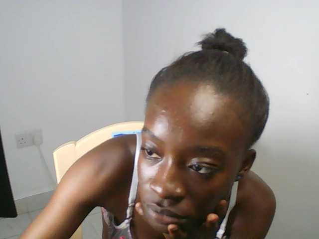 Nadama live cam on BongaCams