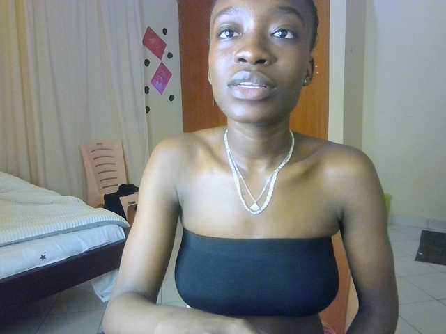 Nadama live cam on BongaCams