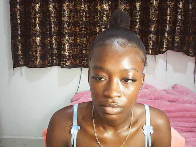 Nadama live cam on BongaCams