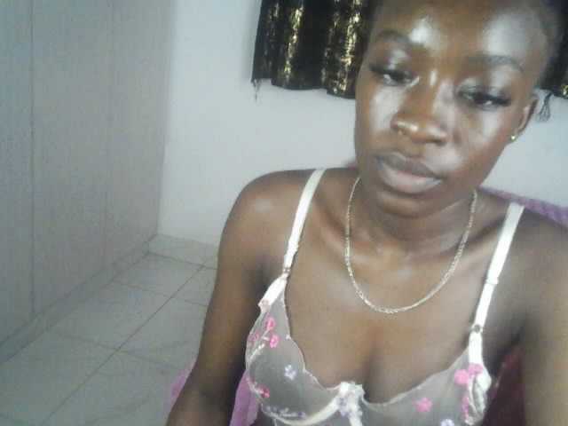 Nadama live cam on BongaCams