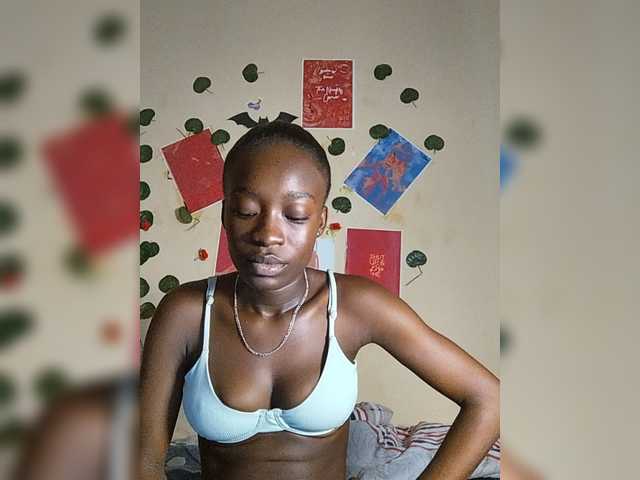 Nadama live cam on BongaCams