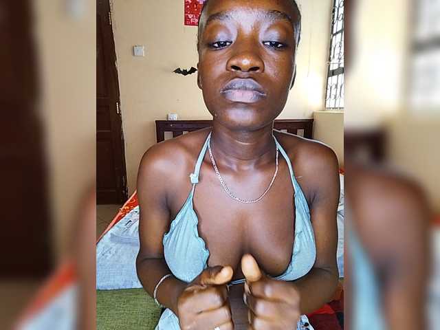 Nadama live cam on BongaCams