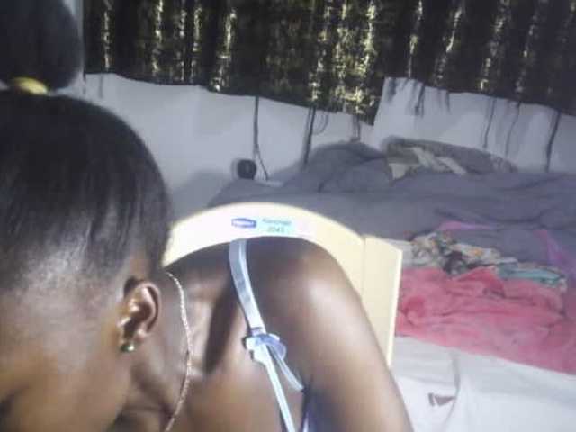 Nadama live cam on BongaCams