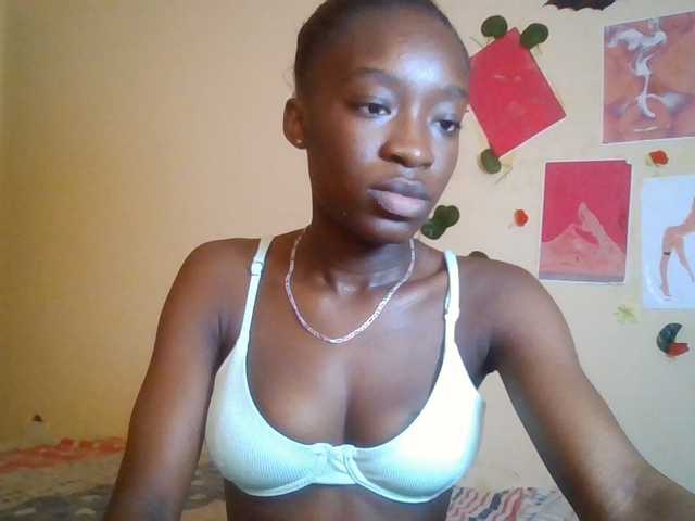 Nadama live cam on BongaCams