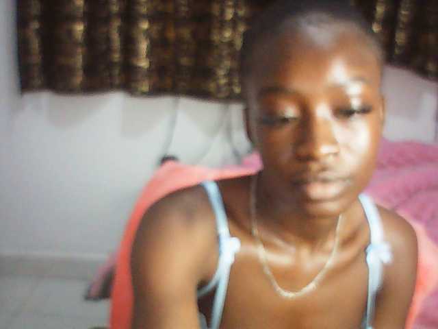 Nadama live cam on BongaCams
